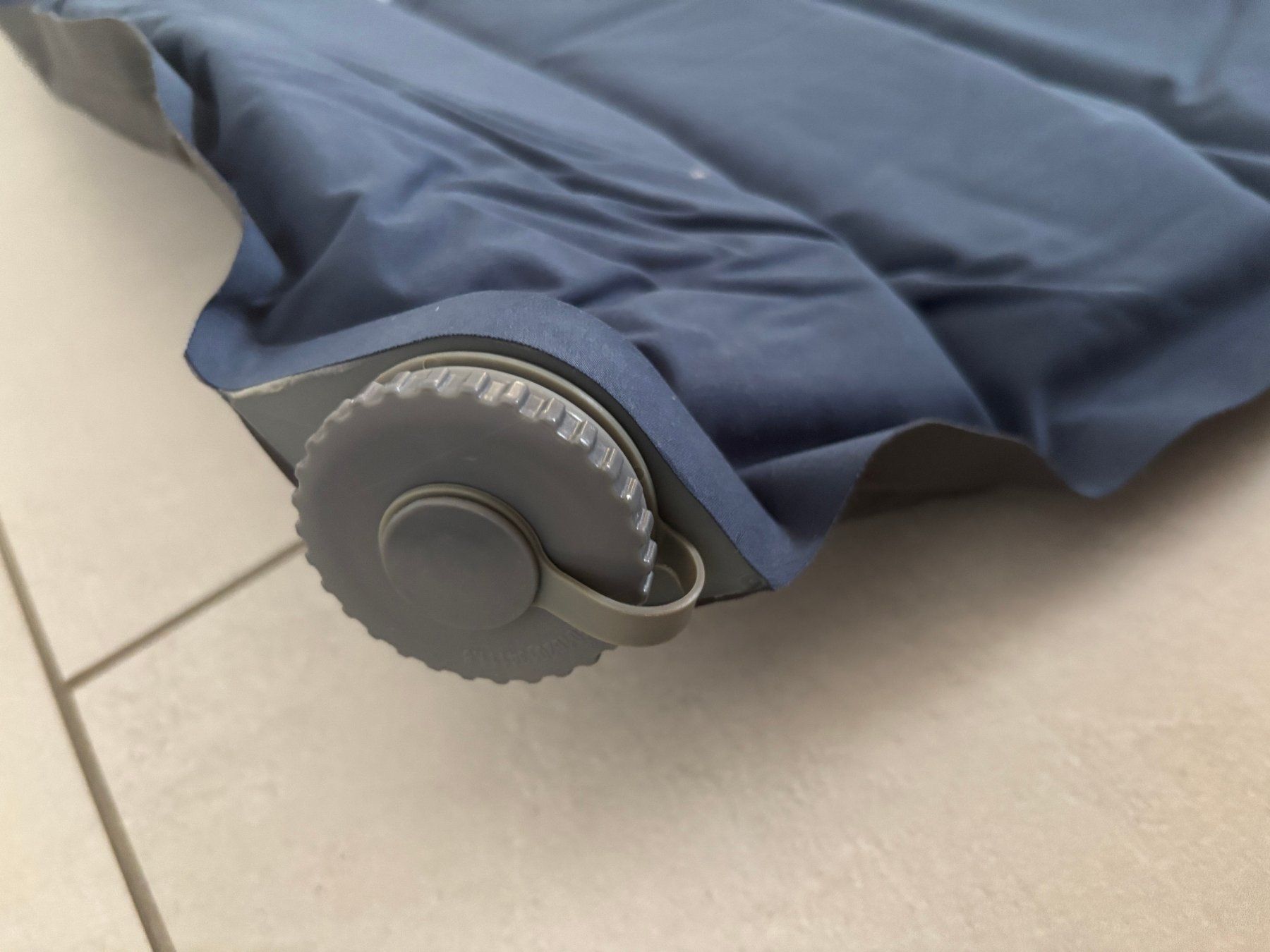 Matratzen: Matelas de camping autogonflant – Neu (gemäss Beschreibung) aus Crésuz von lygiroud 4