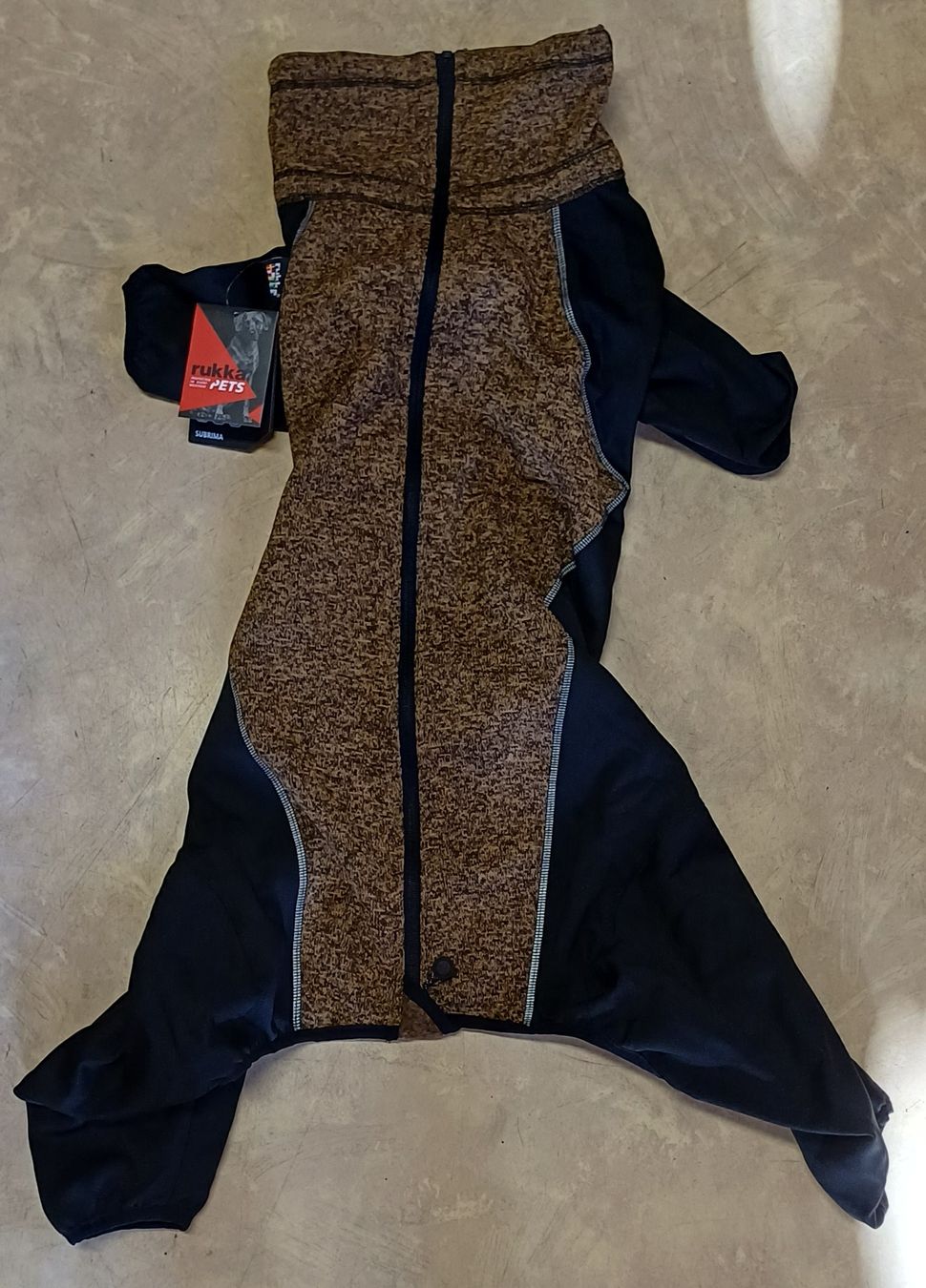 Abbigliamento: neuer rukka Hunde Overall 65 – Nuovo e nell'imballaggio originale da Merenschwand venduto da Brockinell