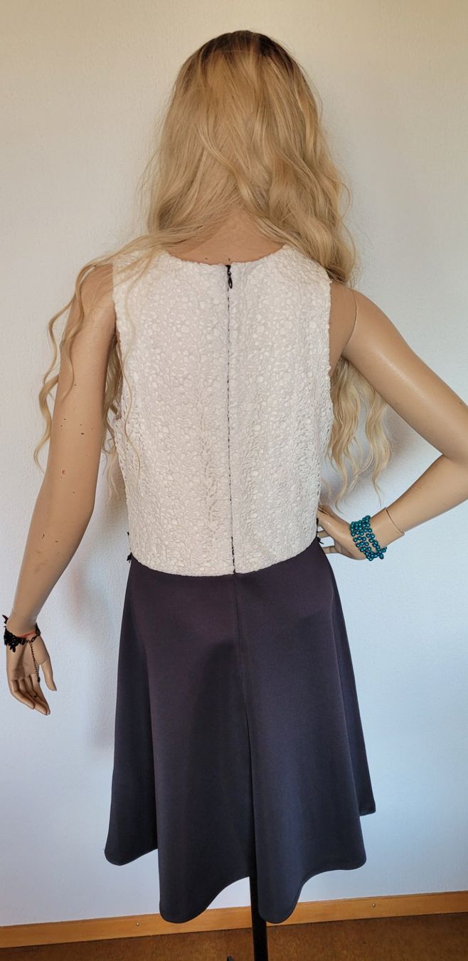 Vestiti: Abendkleid mit Spitzen 38/M – Usato da SCHÜBELBACH venduto da CoKaHa 2