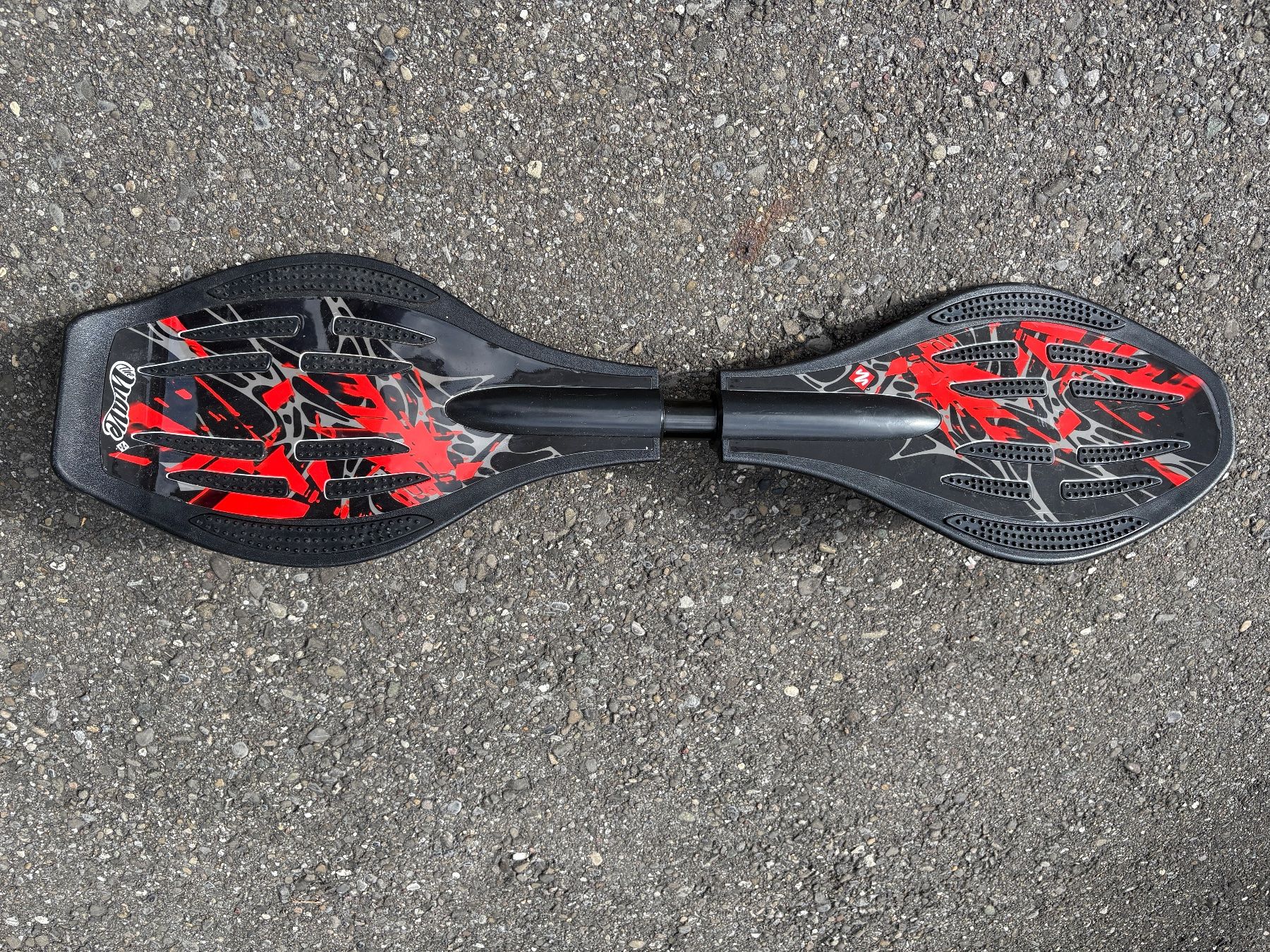 Skateboards: Skateboard Waveboard für Kinder – Gebraucht aus Rottenschwil von stibeli01