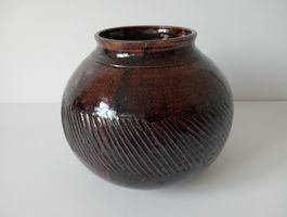 Studiokeramik Braun Vase Vintage signiert 16cm