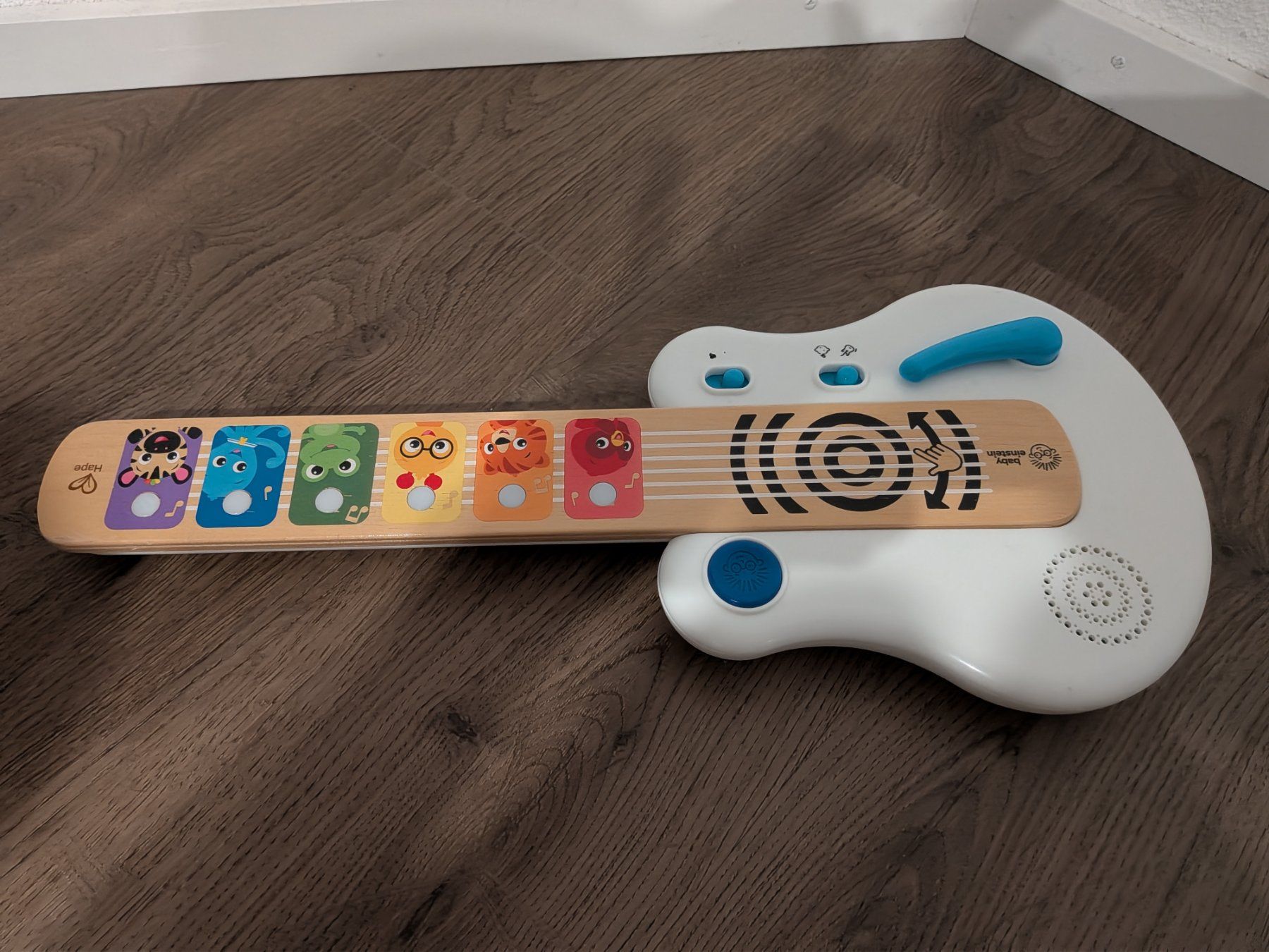 Hape Giocattoli: Guitare jouet Hape – Usato da Brügg BE venduto da Bidou44 1