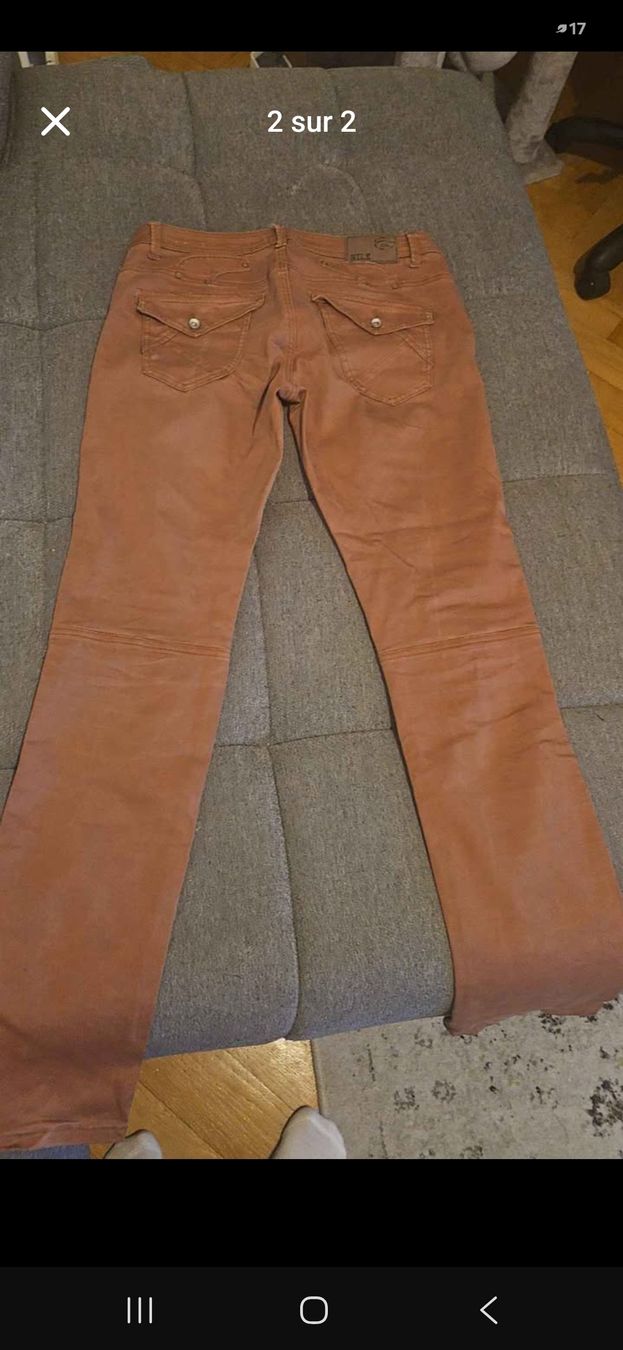 Nile Hosen: Panton Nile taille  M – Gebraucht aus Lausanne von duk_5yll 1
