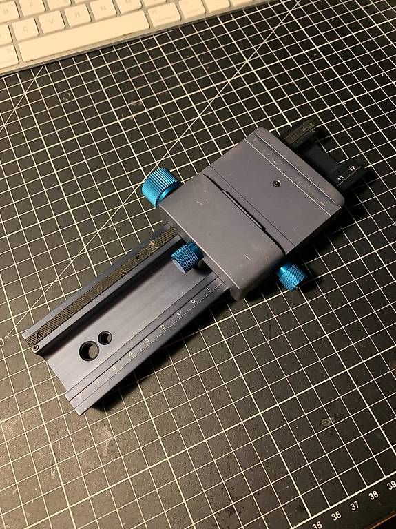 Fotocamera: Novoflex Castel Q Stativschlitten – Usato da Dietikon venduto da Ghiekorggmail