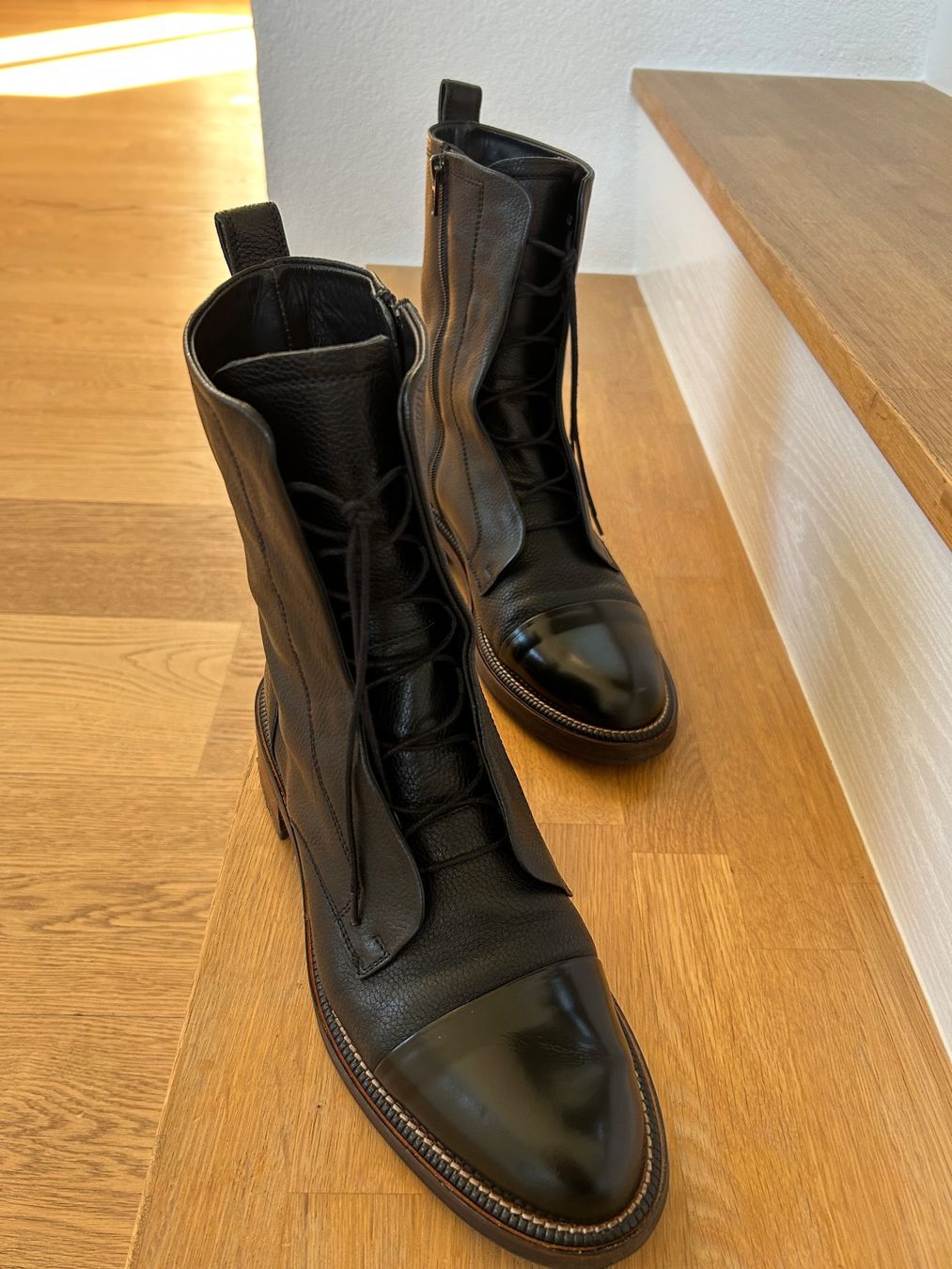 Chaussures femmes: Pertini Stiefelette schwarz Grösse 40 – D'occasion à Therwil par Schelmij 1