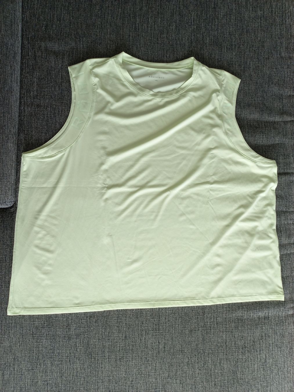 Tops: Funktionsshirt 4XL ungetragen – Neu (gemäss Beschreibung) aus Oberuzwil von venditum.
