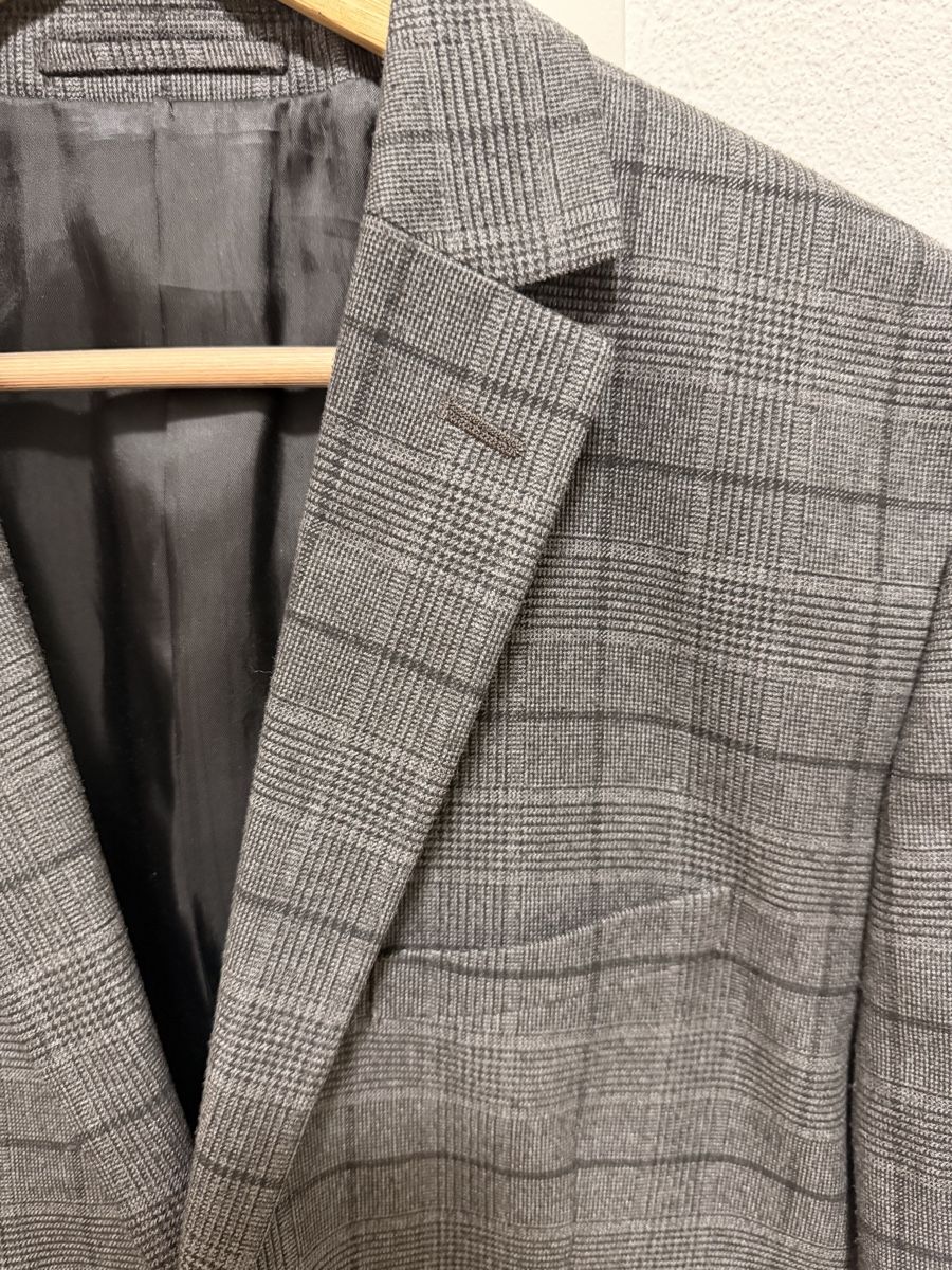 H&M Completi, tute sportive e funzionali: H&M Sakko Grösse 50 – Usato da Weinfelden venduto da Rocketman02 1
