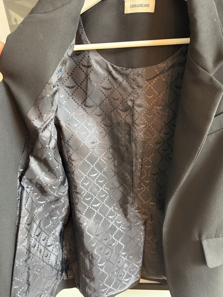 Completi & Tailleur: Schwarzer Zadig & Voltaire Blazer, Grösse ca. 36 – Usato da Basel venduto da la_jr5 2