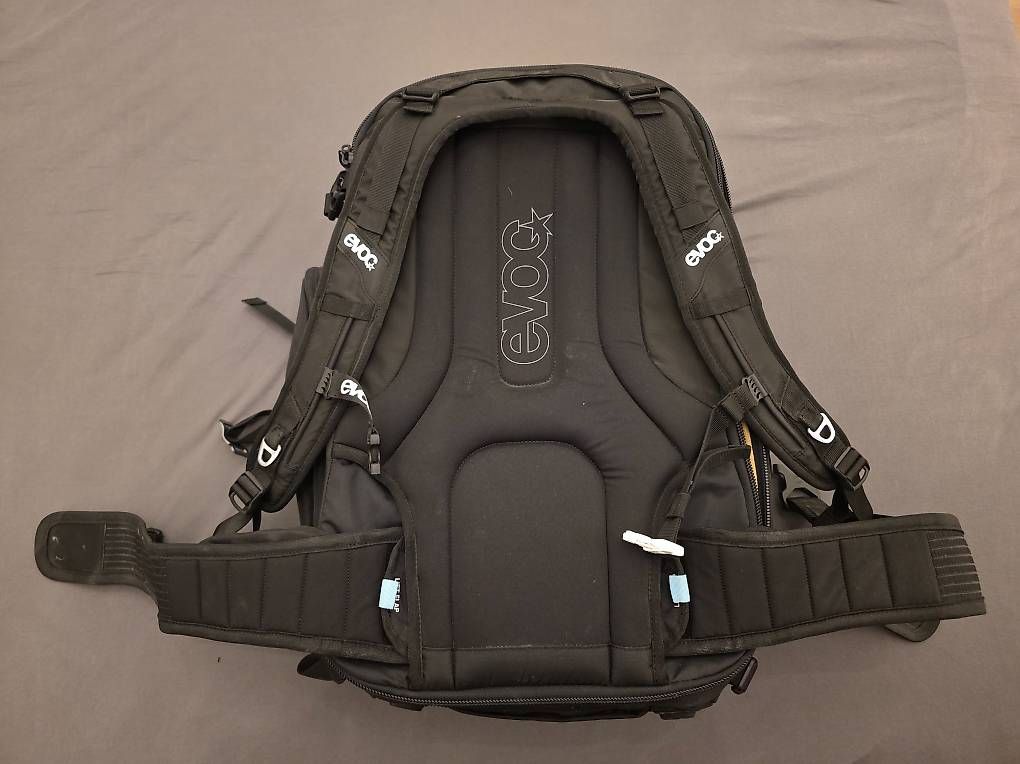 Rucksäcke: EVOC CP 35L Camera Pack Fotorucksack – Gebraucht aus Beringen von dav_8ryg 1