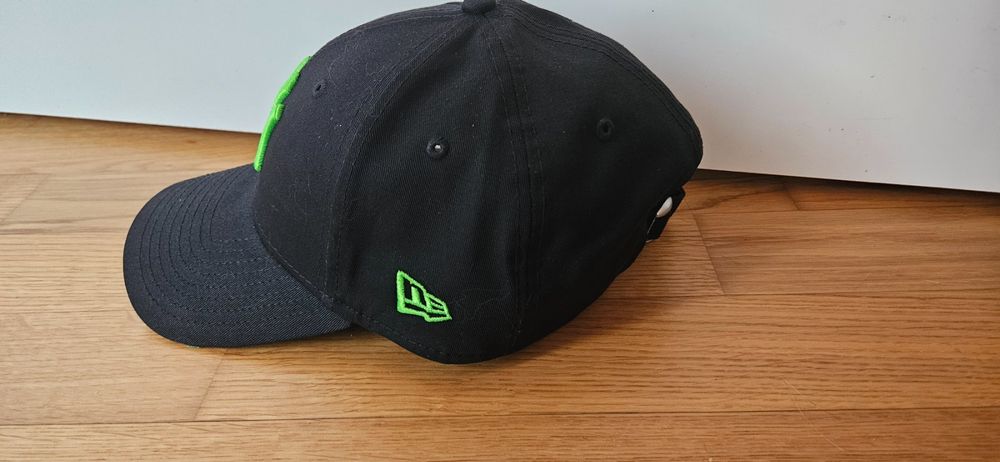 New Era Copricapi, berretti & cappellini: NEU Baseballkappe NY schwarz/grün OneSize – Nuovo e nell'imballaggio originale da Zweidlen venduto da Shubli 1