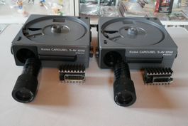 2X Kodak Carousel S-AV 2050 Projector, Adapateurs et Zoom