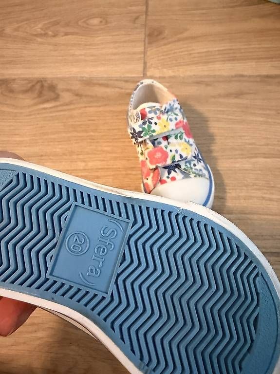 Schuhe für Mädchen: Schuhe Mädchen Größe 20 – Neu und originalverpackt aus Aarau von bit_q772 2