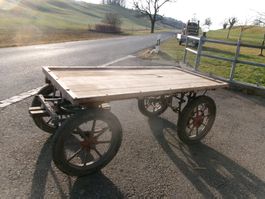 Alter Antiker  - 4 Rad / Handwagen -  Gefedert / Handbremse