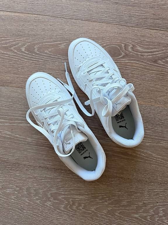 Chaussures hommes: Puma Caven 2.0 Sneaker – D'occasion à Feusisberg par Stefanie1277