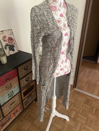 Strickjacke lang Amisu grau Gr S