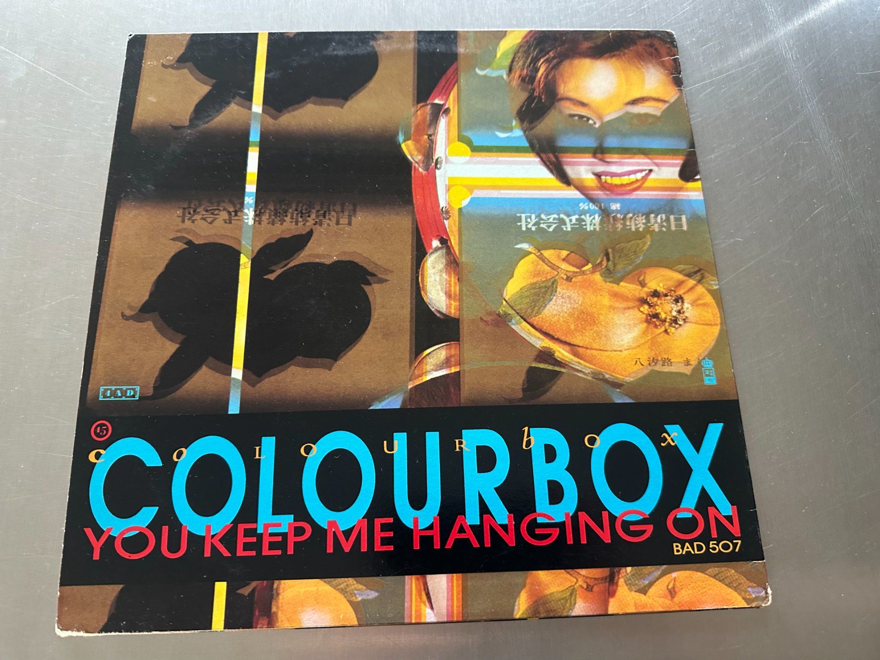 Dischi in vinile: COLOUR BOX 12 THE MOON IS BLUE - 4AD RECORDS – Usato da Sion venduto da jaipur1401 1