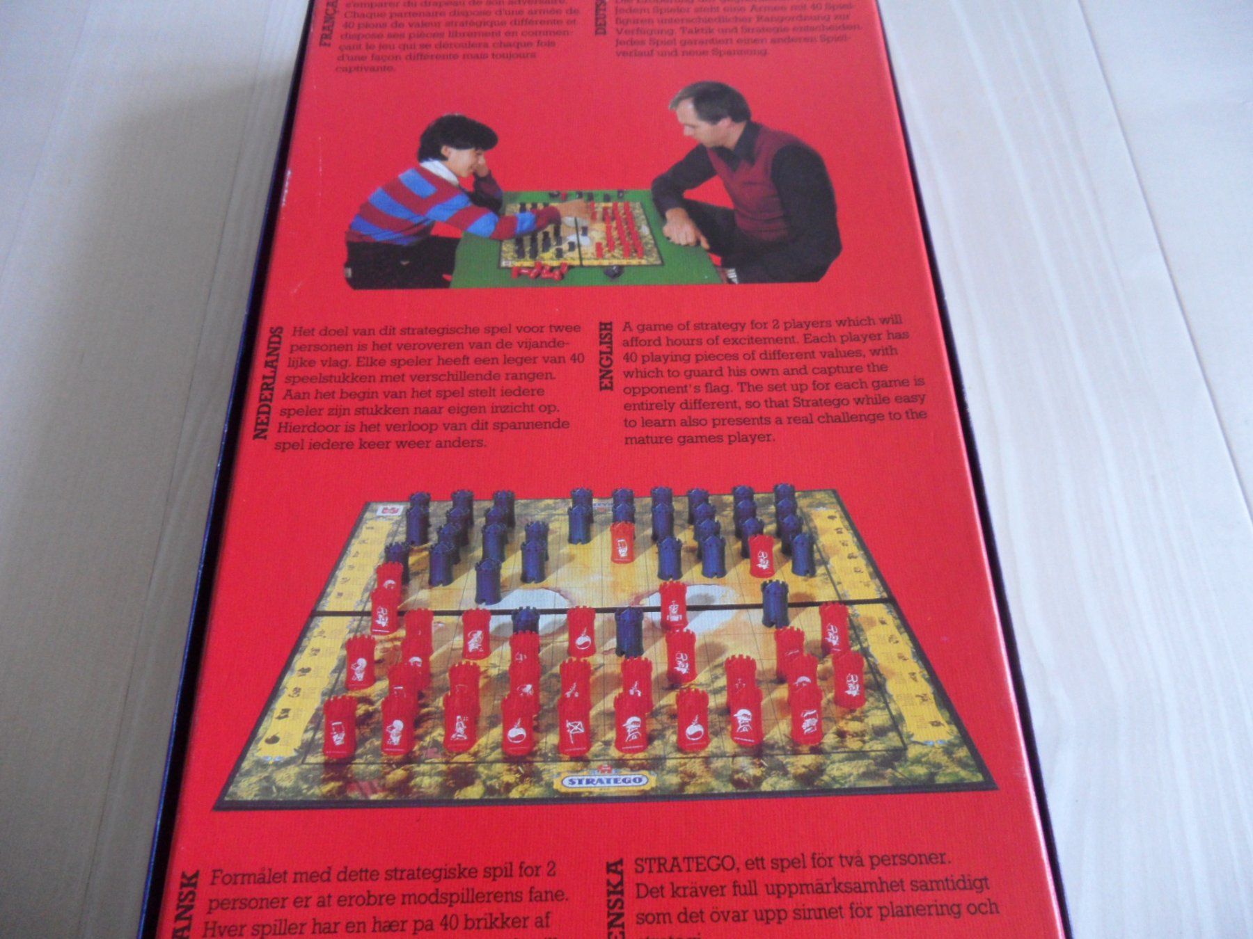 Jumbo Giochi: Stratego Klassiker - Vintage - Grosse Ausgabe – Usato da Bern venduto da Ono99 9