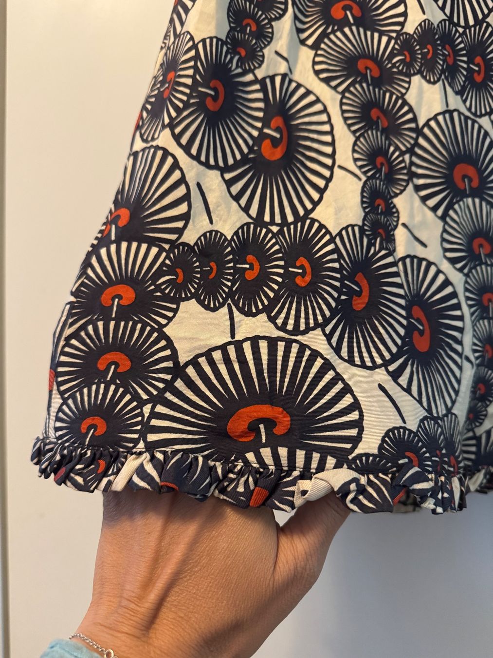 Karen Millen Vestiti: Karen Millen Seidenkleid – Usato da Obfelden venduto da cesarina10 2