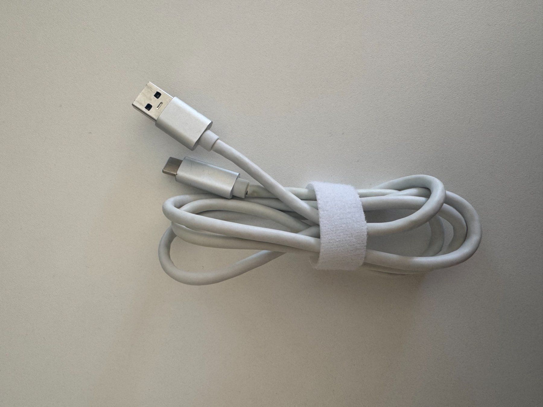 Cavi: USB A auf USB C Kabel  – Usato da Adliswil venduto da synsolus