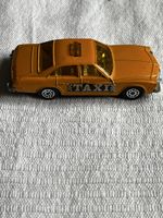Ford Regal von Corgi Juniors in Matchbox Grösse