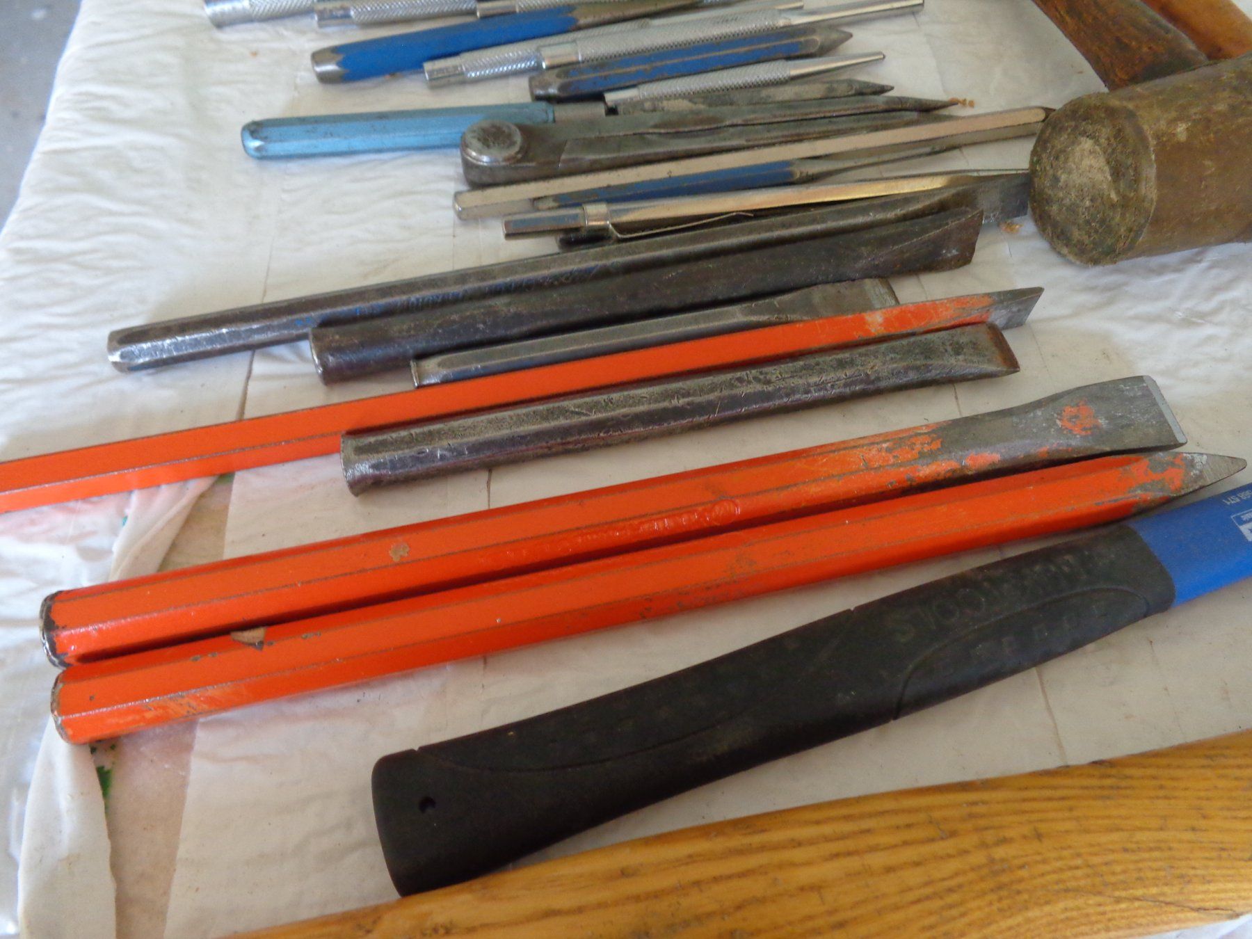 Tous les outils: Werkzeug Meisel Körner Hammer Diverse – D'occasion à Liestal par Gecko16 3
