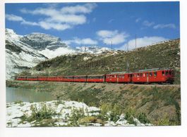 BERNINABAHN Express Zug 425 am Lago Bianco - Stempel Hotel