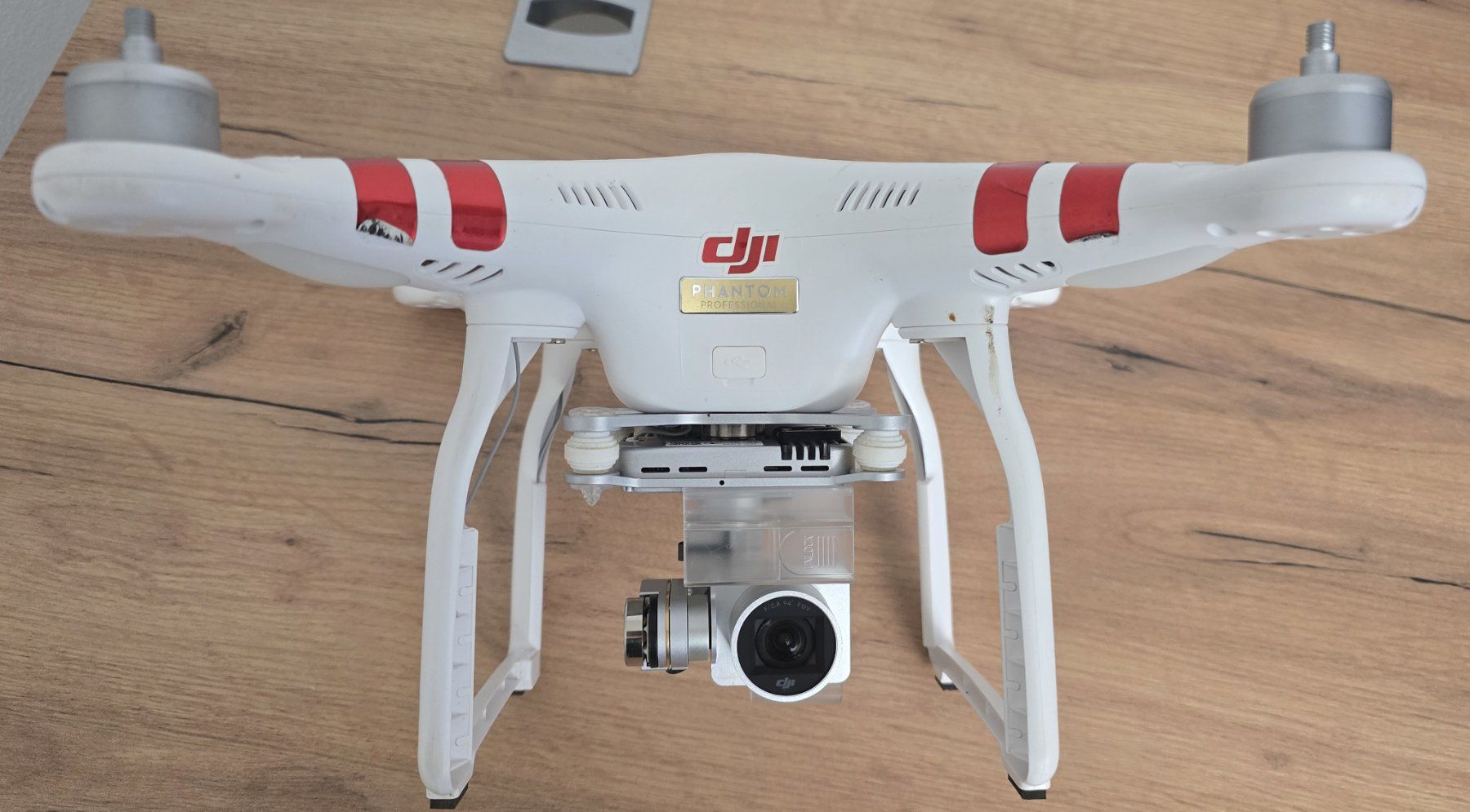 DJI Modellismo RC: DJI Phantom 3 Professional mit Zubehör – Usato da Bellmund venduto da Adn 1