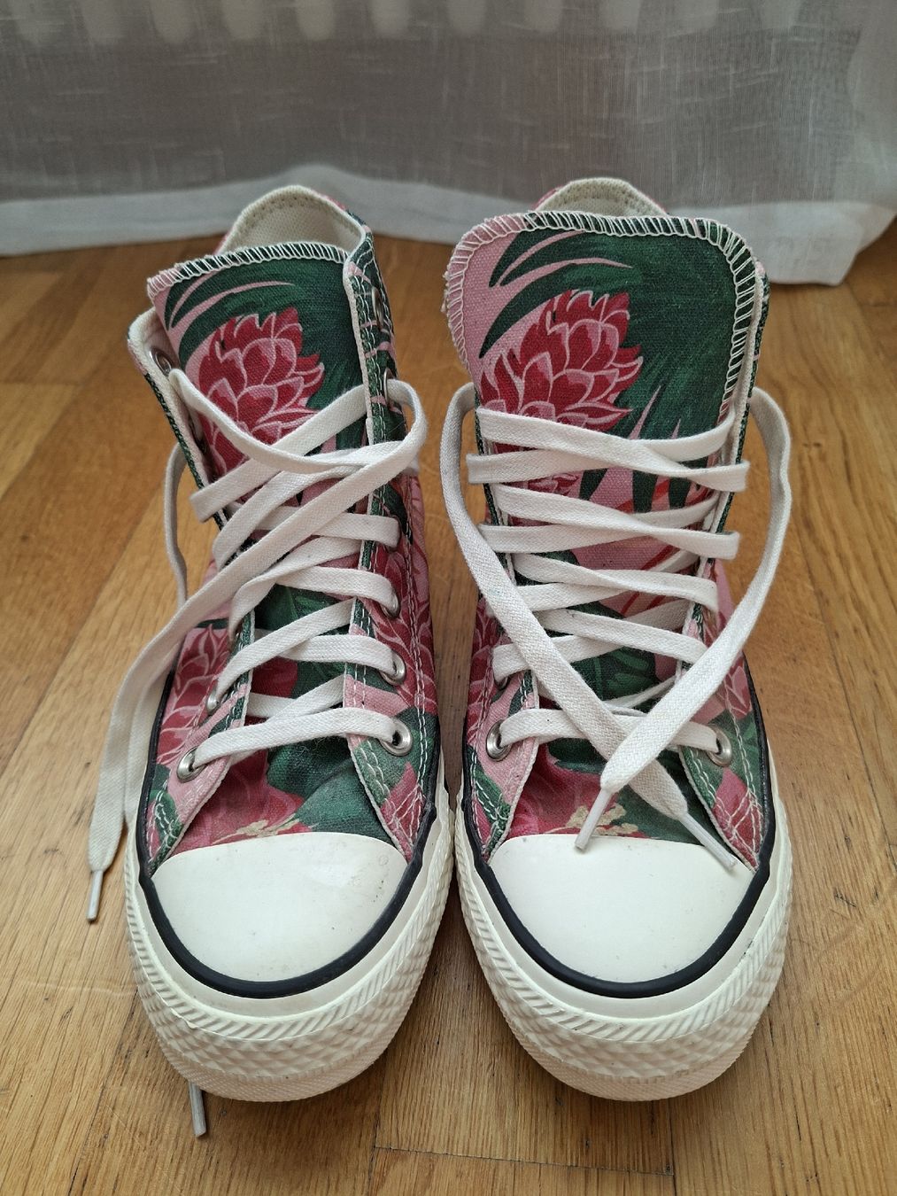 Converse Scarpe da donna: Converse, chuck Taylor, 36.5 wie neu – Usato da Kloten venduto da Szilvi15 1