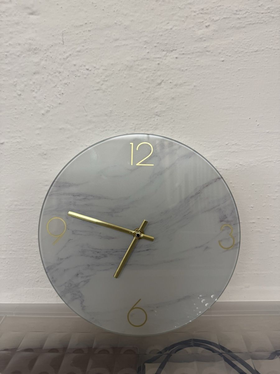 Uhren: Wanduhr – Neu (gemäss Beschreibung) aus Effretikon von ajl_rwt5