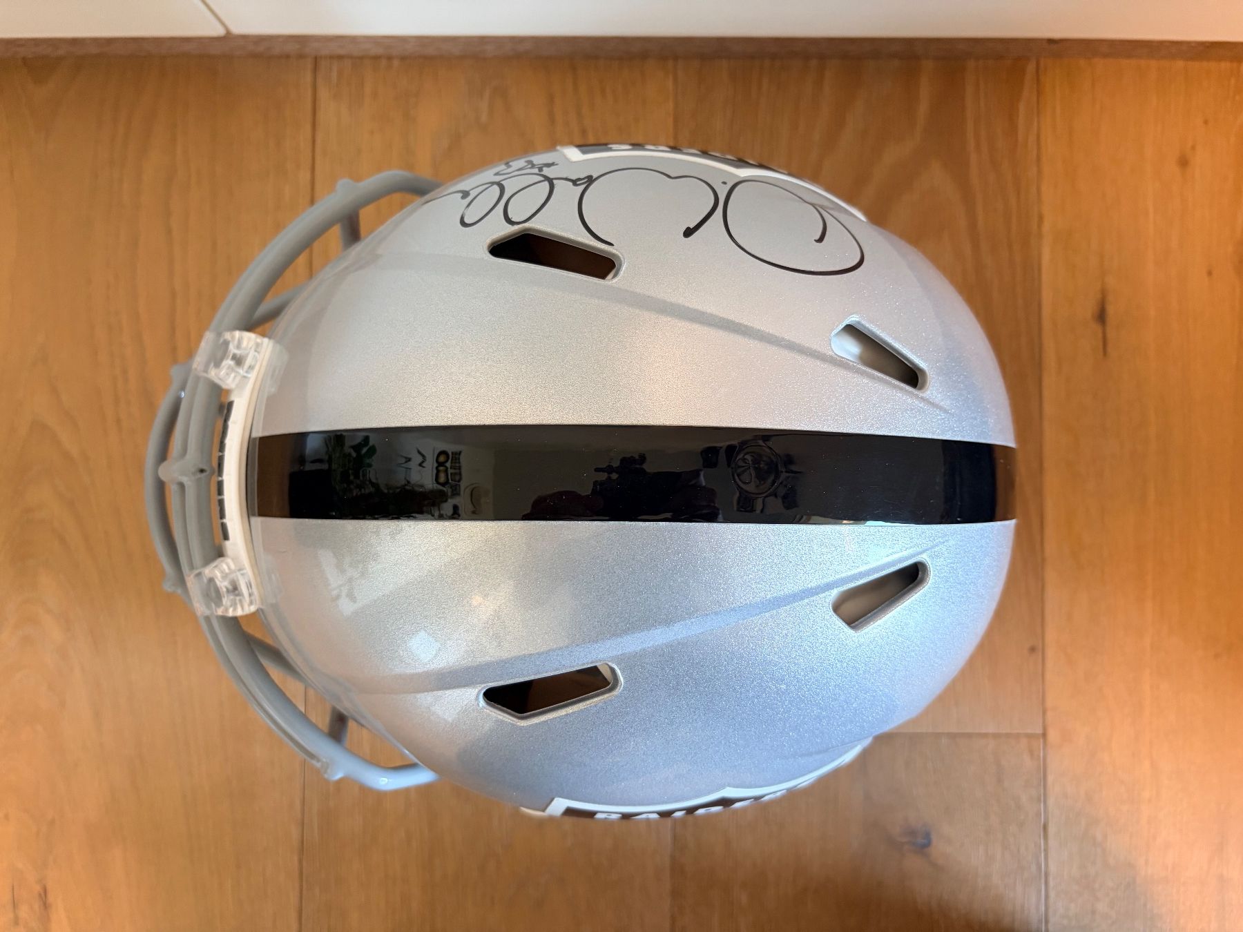 Autogramme: Authentischer Riddell Speed NFL Helm - signiert Raiders – Neu (gemäss Beschreibung) aus Uerkheim von Nisti7 7
