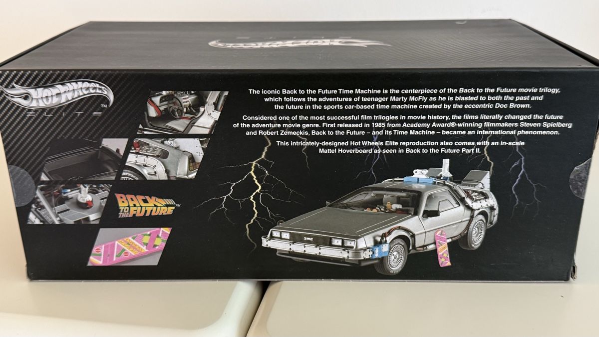 Hot Wheels Modellini d'auto: Hot Wheels Elite Delorean – Usato da Basel venduto da Zomeg 3