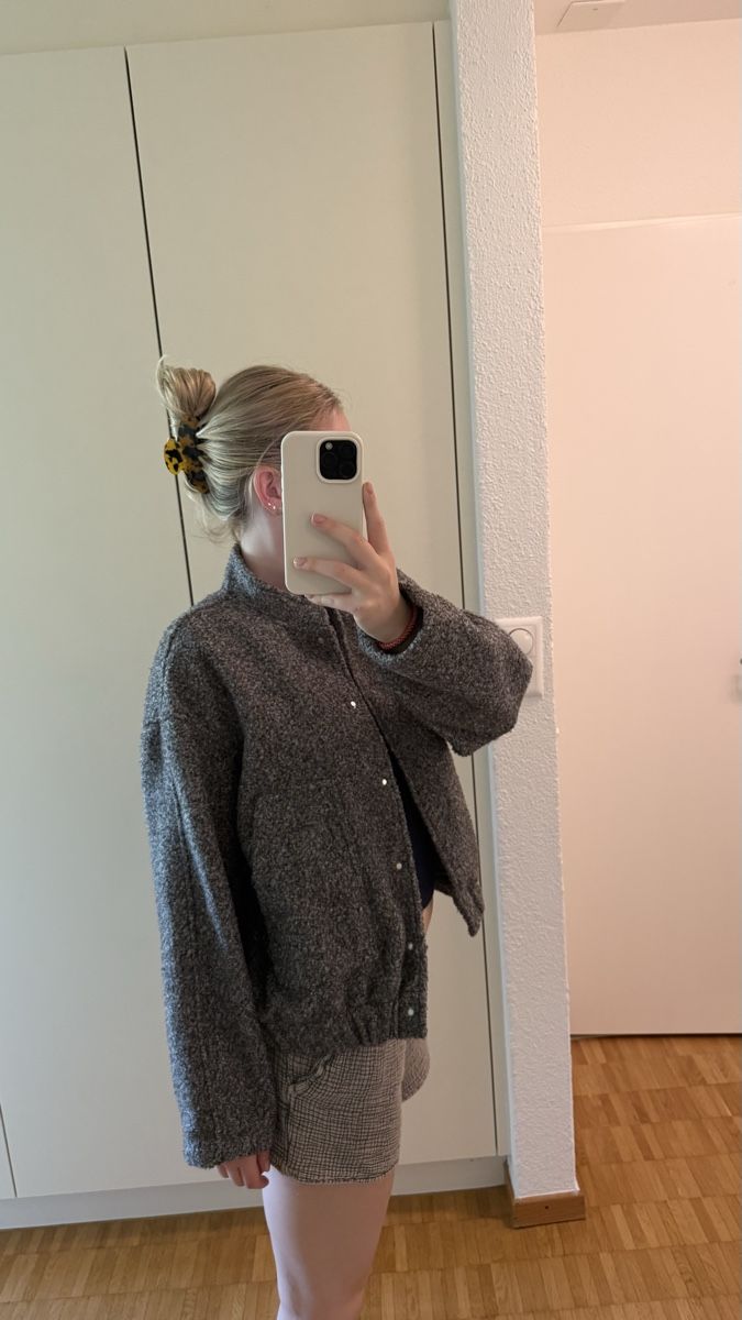 Giacche: Damen Jacke grau Grösse S neuwertig – Usato da Kloten venduto da S_m00 1