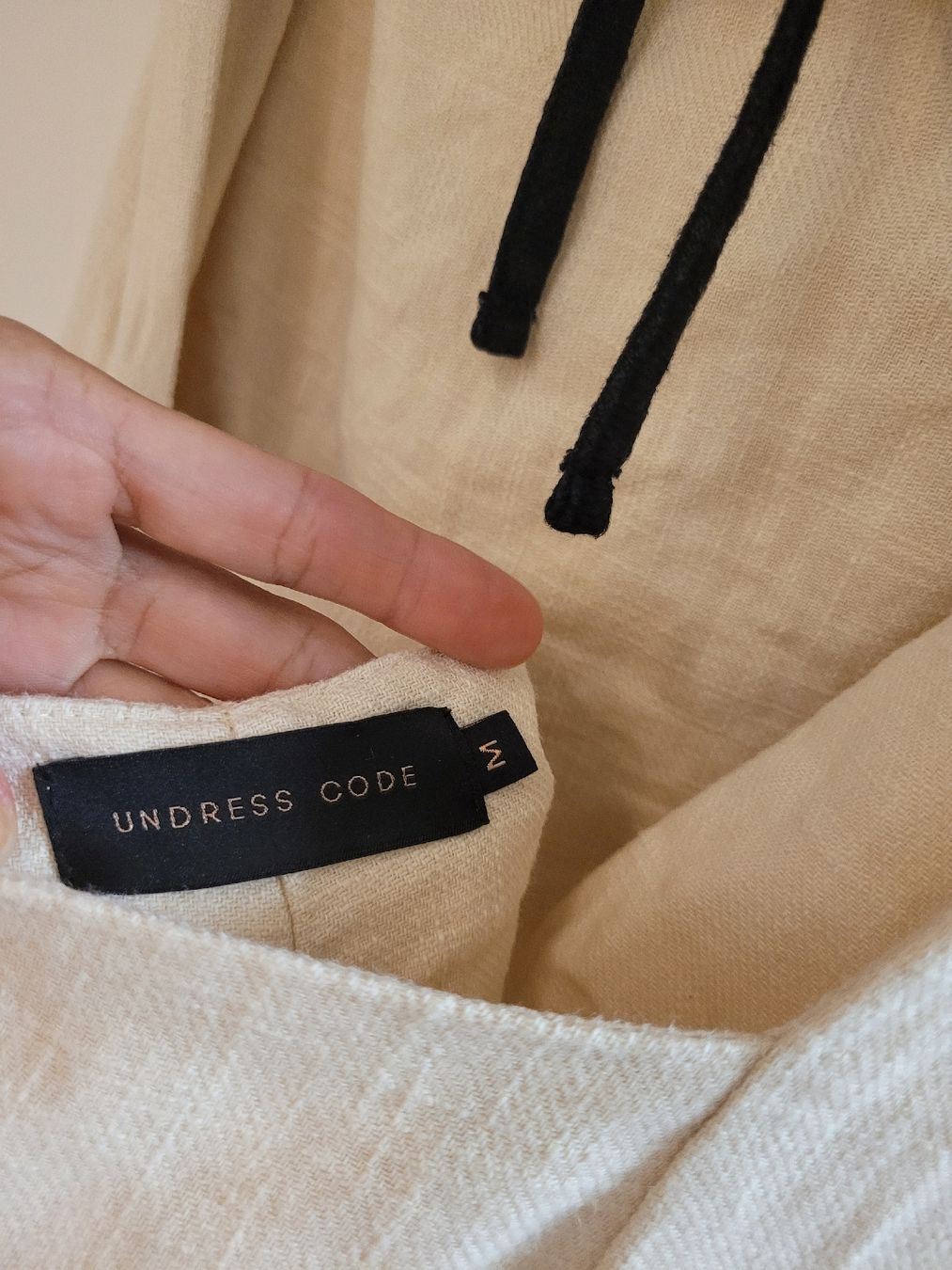Kleider: Kleid UNDRESS CODE beige Grösse M Sommerkleid – Neu (gemäss Beschreibung) aus Hünenberg von nviert 2