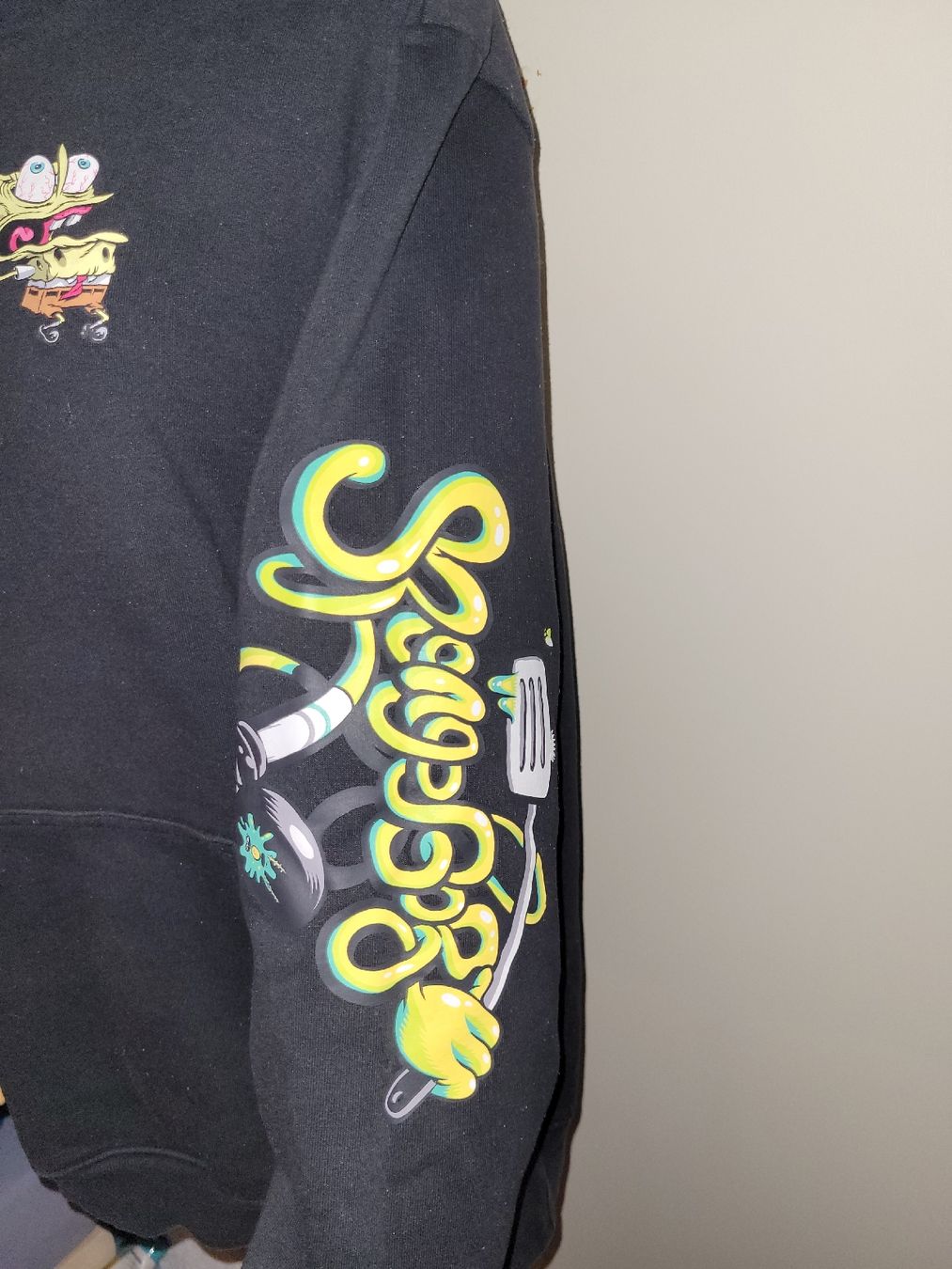 Maglioni & Felpe: Spongebob Hoodie – Usato da Solothurn venduto da tingel_t 3