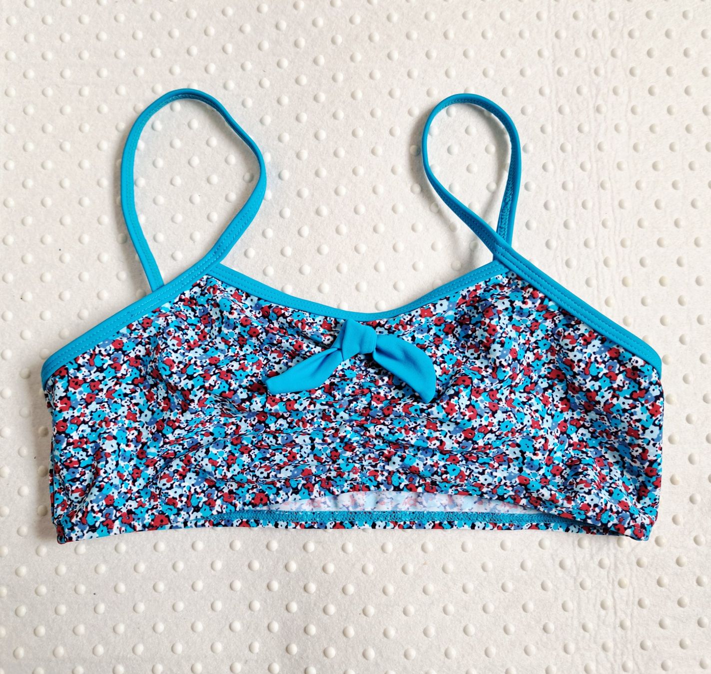 Costumi da bagno & Bikini: NEU! Bikinitop Blumenmuster Gr. 164 – Nuovo (secondo la descrizione) da Gysenstein venduto da joshuas81