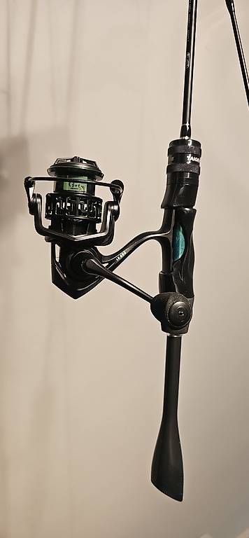 Canne da pesca: Ultralight Angelrute mit rolle combo 27 – Usato da Utzenstorf venduto da Dac_mk 2
