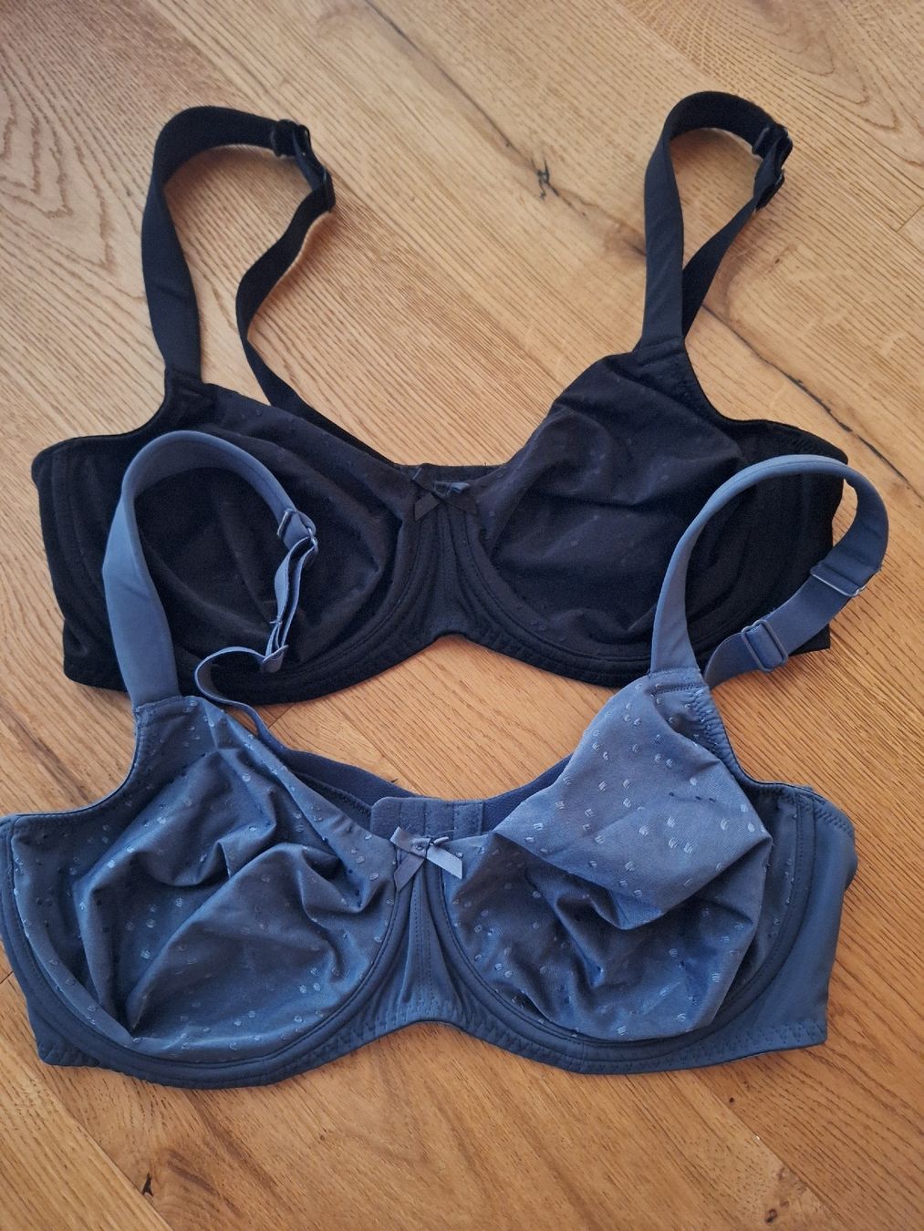 Altra biancheria intima: BH Paket 4 Teile Gr. ca 85 C – Usato da Dörflingen venduto da Crazyachmed 1