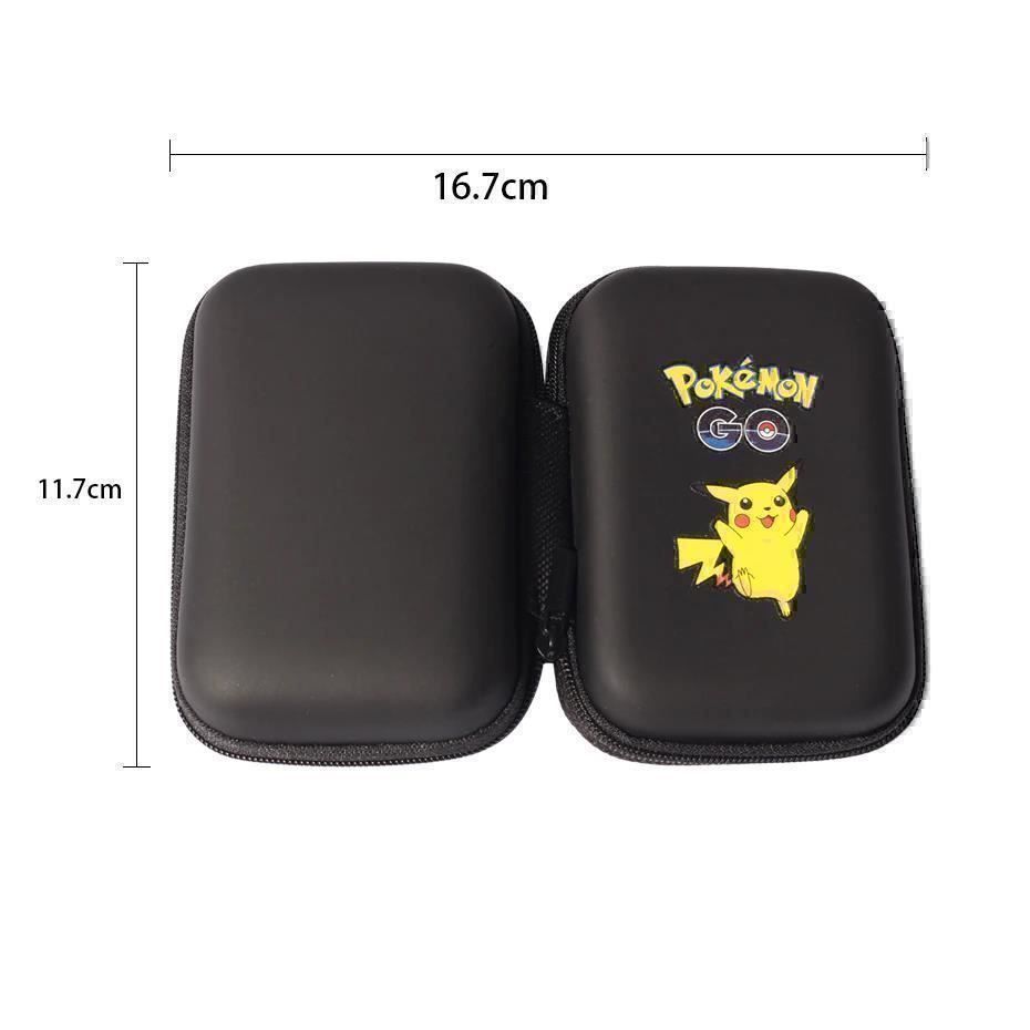Album: 2 x Boîtes de collection cartes Pokemon – Nuovo e nell'imballaggio originale da Gurmels venduto da Swisspod 2