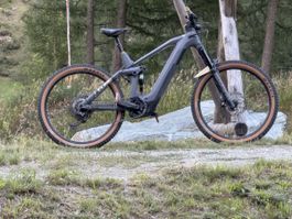 Cube 160 R e-bike 
