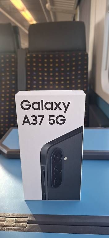 Samsung Telefoni cellulari / Smartphones: Samsung A37 NEU mit 6GB/128GB – Usato da Frauenfeld venduto da elvis.imeroski 1