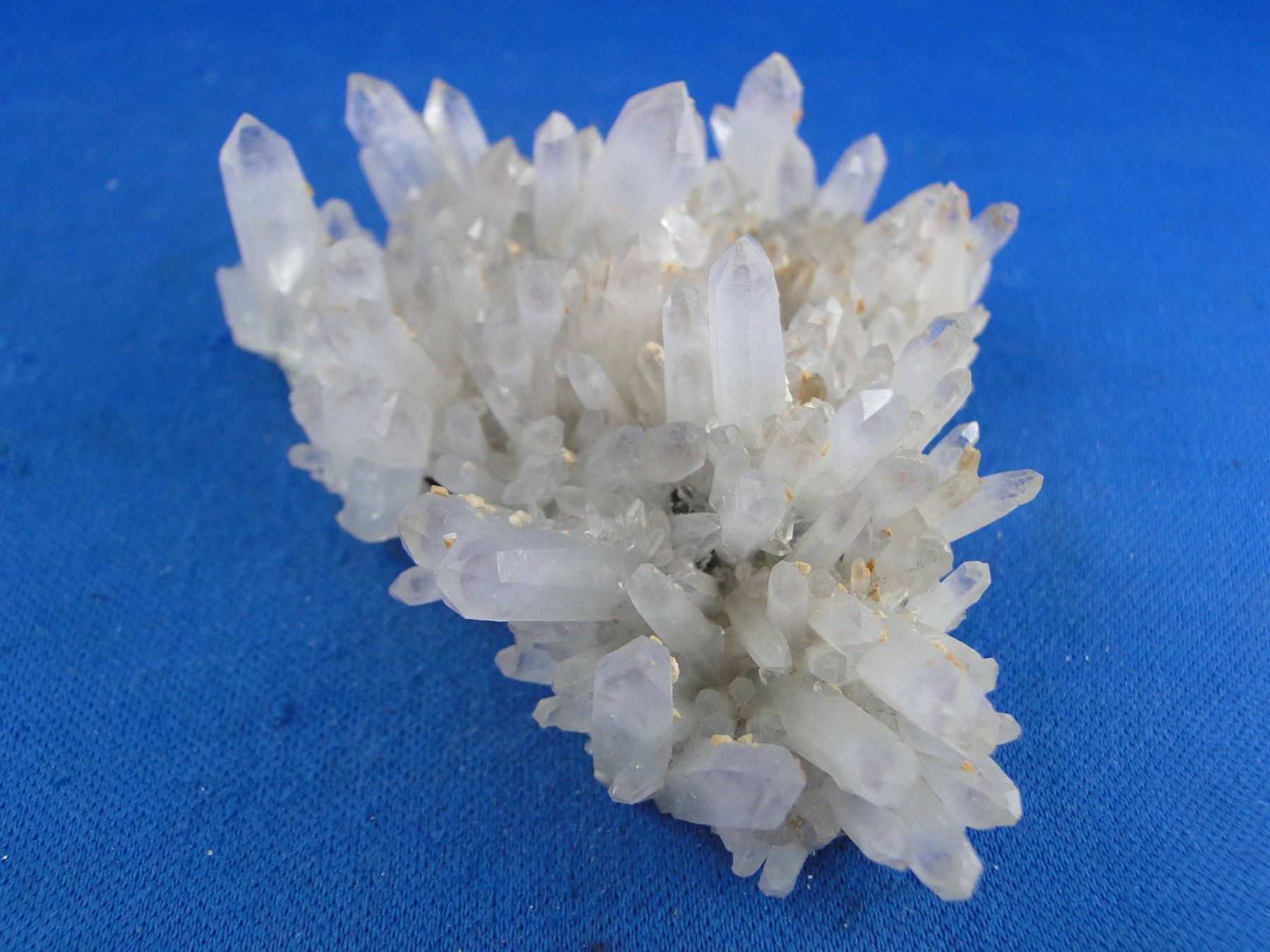 Minerali & Pietre curative: Quartz mit Dolomit – Usato da Schinznach Bad venduto da Demerald 2