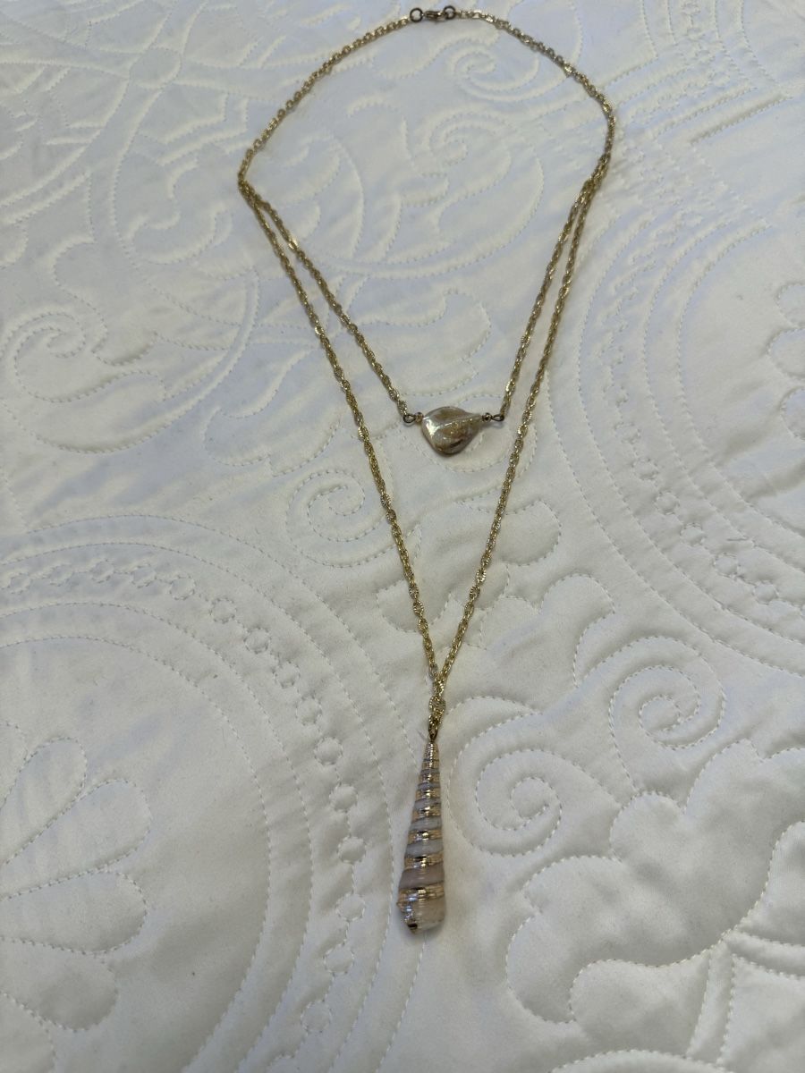 Catenine: SCHICKE KETTE MIT PERLMUT – Usato da Steinhausen venduto da Mimirose114 1