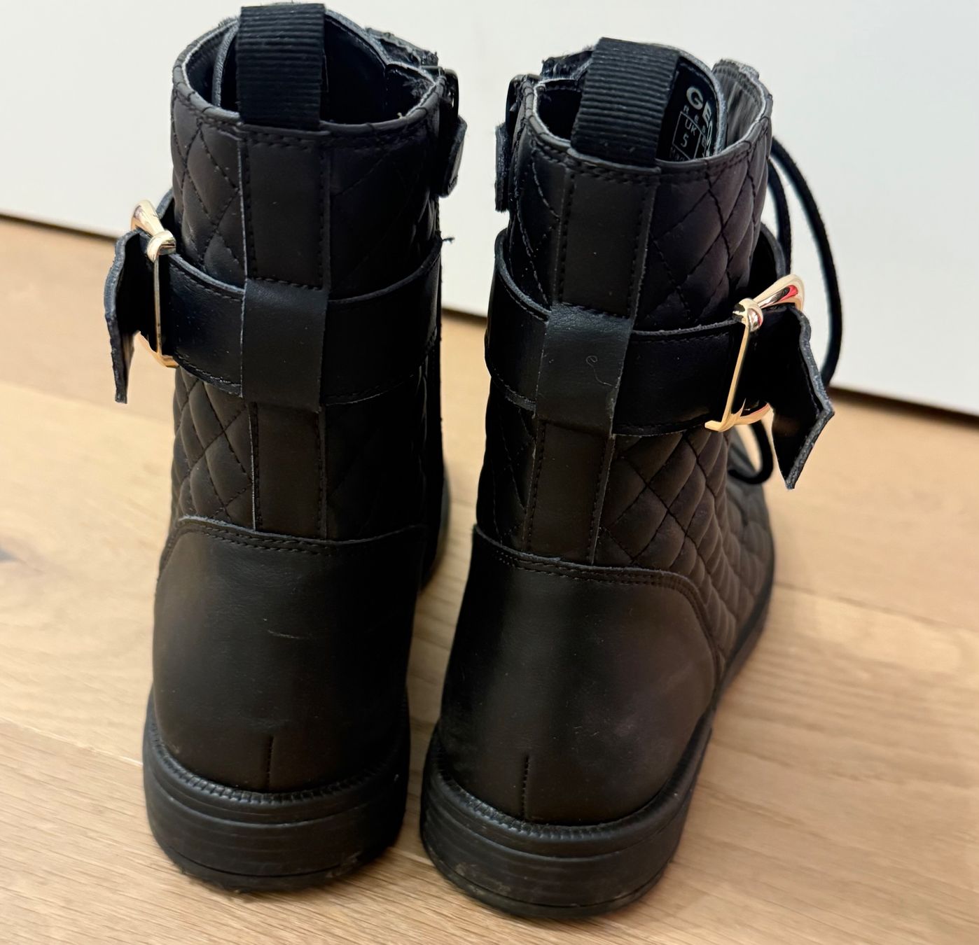 Geox Scarpe per ragazze: Bottes Geox Respira - Taille 38 – Usato da Denges venduto da peumens 2