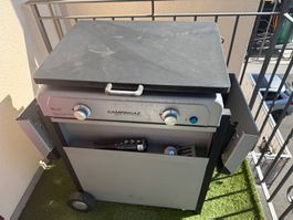 Barbecue à gaz CAMPINGAZ, parfait pour l'été! Comme neuf