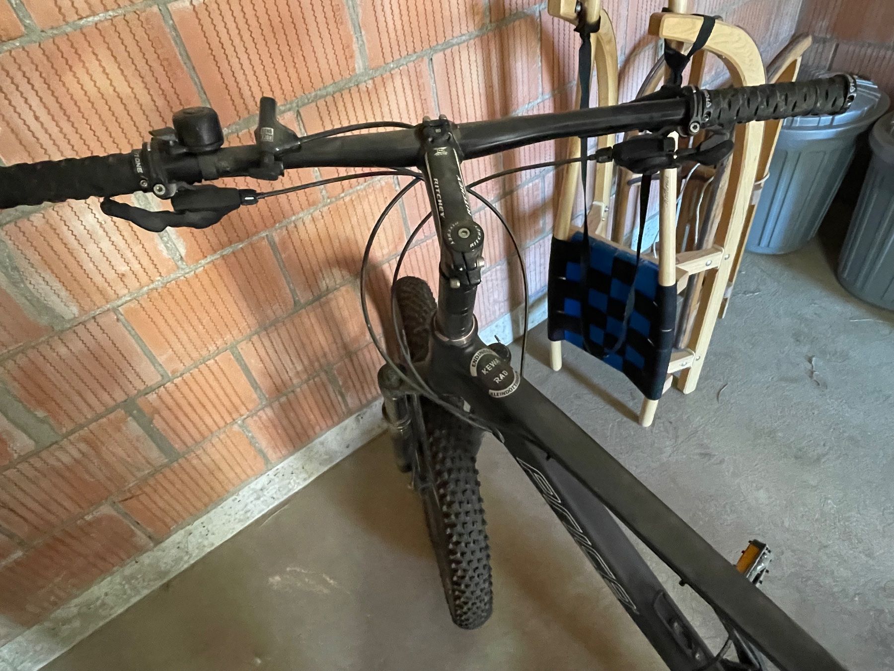 Price Velos: Mountainbikein Schwarz – Gebraucht aus Leuggern von fam_tk7g 3