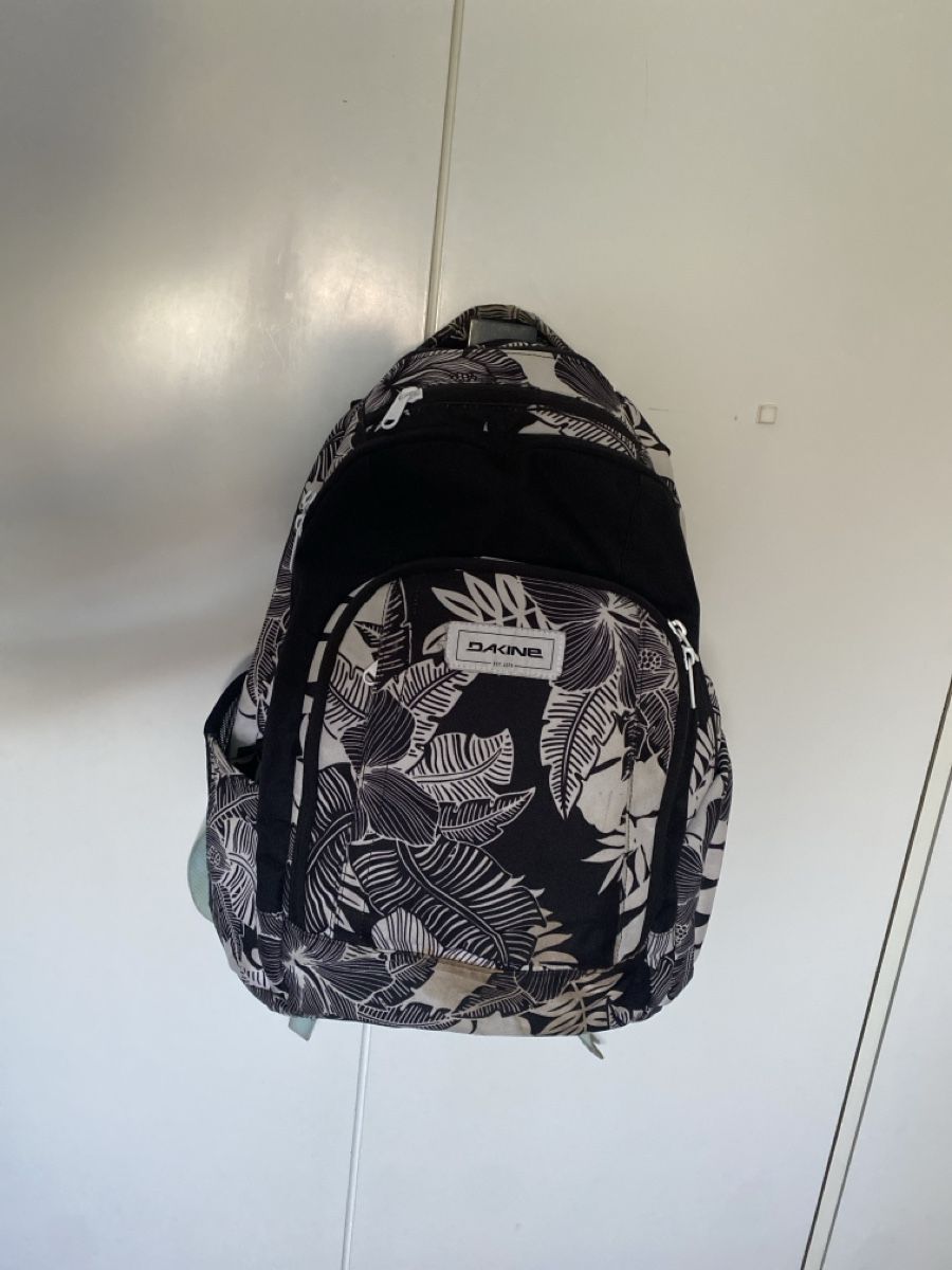 Dakine Rucksäcke: Dakine Rucksack 33l – Gebraucht aus Lenzburg von san_7gqg