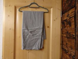 Grauer grosser Schal von Zara 204 x 244cm - 42650