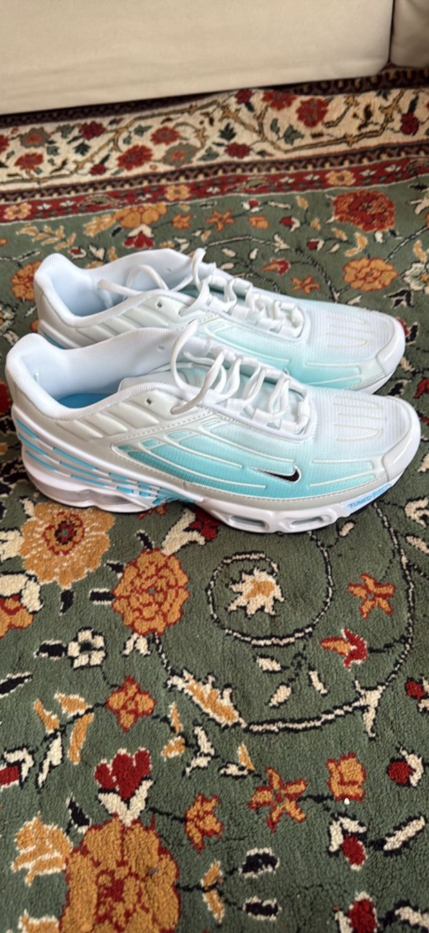 Nike Scarpe da uomo: Verkaufen – Nuovo e nell'imballaggio originale da Bern venduto da Mahdisuper