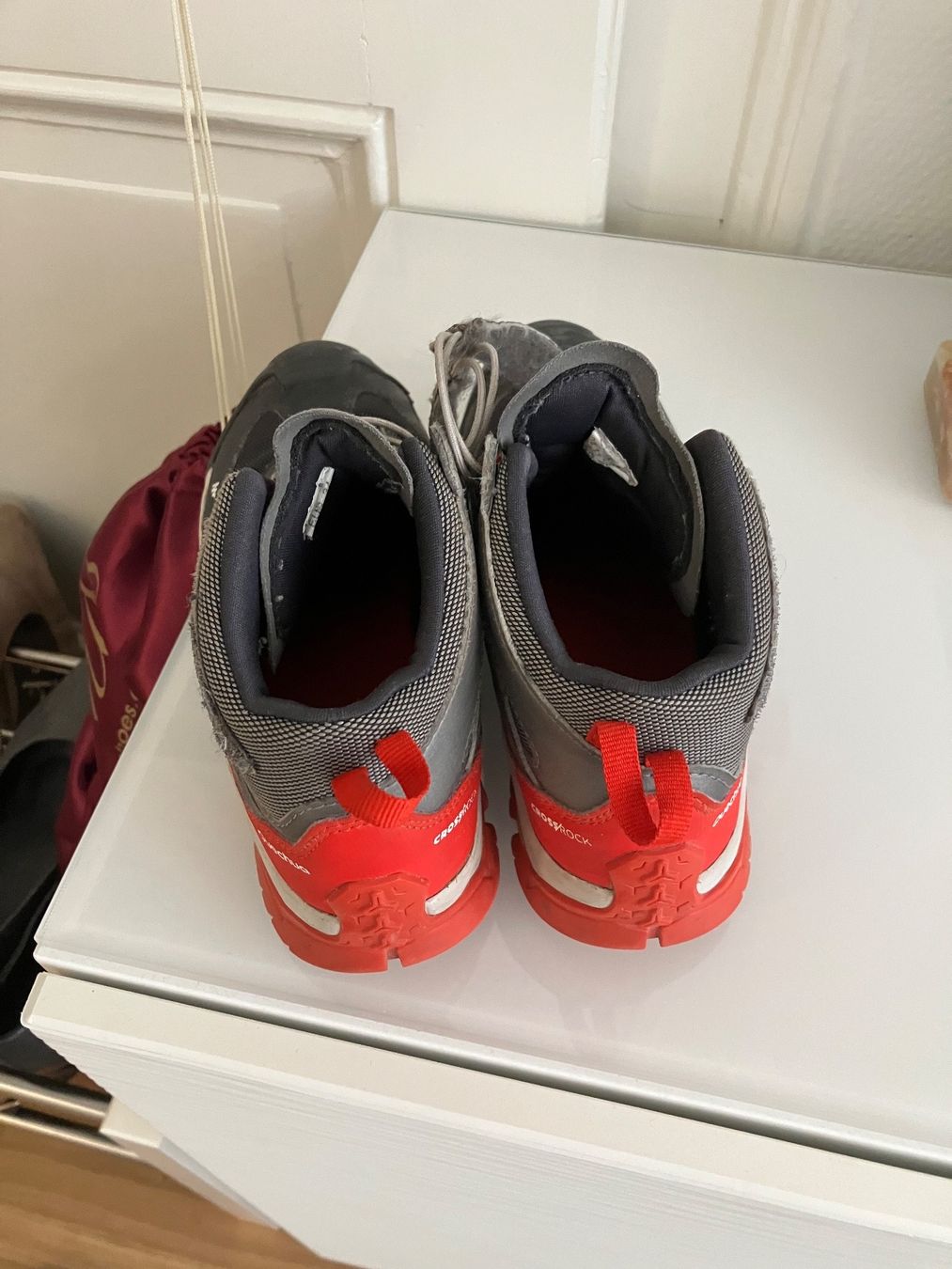 Scarpe per ragazzi: Kinder wandern schuhe – Usato da Zürich venduto da the_2lsz 1
