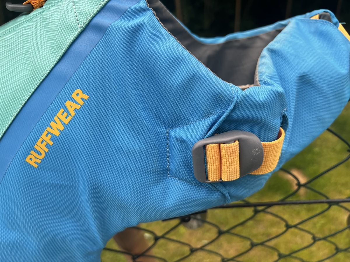 Ruffwear Giubbotti di salvataggio: Schwimmweste Hund Grösse M - Ruffwear – Usato da Thalheim AG venduto da Kolibri1980 4